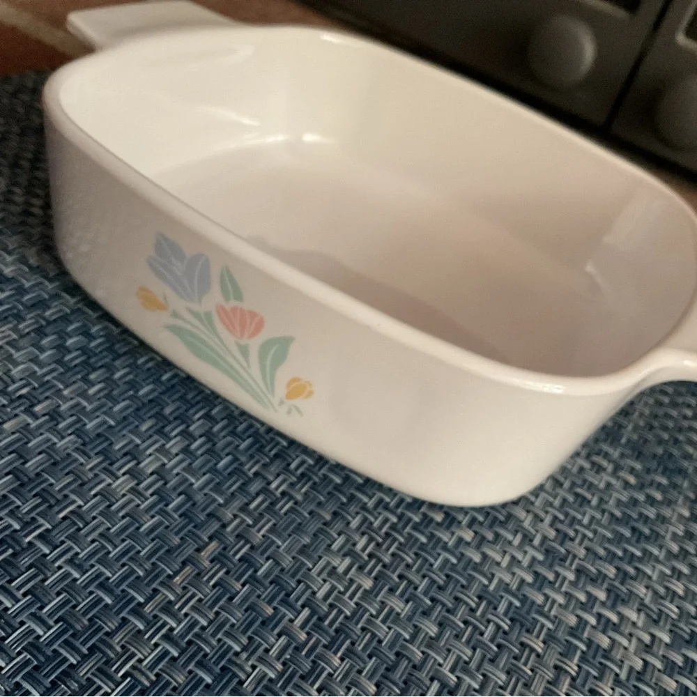 Vintage CorningWare Friendship 1 Qt Casserole Dish A-1-B No Lid Floral USA